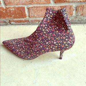 Zara Women’s Booties